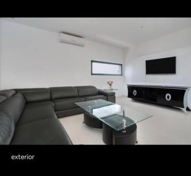 Spacious Private Villa & Private Heated Pool - Villa Sunshine Коста-Тегісе Екстер'єр фото