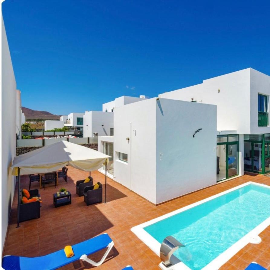 Spacious Private Villa & Private Heated Pool - Villa Sunshine Коста-Тегісе Екстер'єр фото