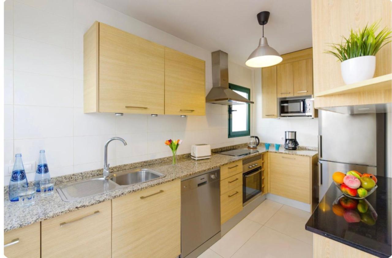 Spacious Private Villa & Private Heated Pool - Villa Sunshine Коста-Тегісе Екстер'єр фото